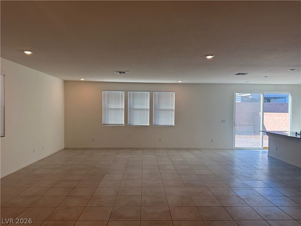 5961 Bruselas Street Las Vegas NV 89113