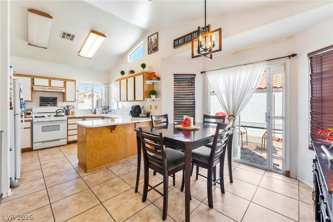 1520 Bonnie Castle Way Las Vegas NV 89108