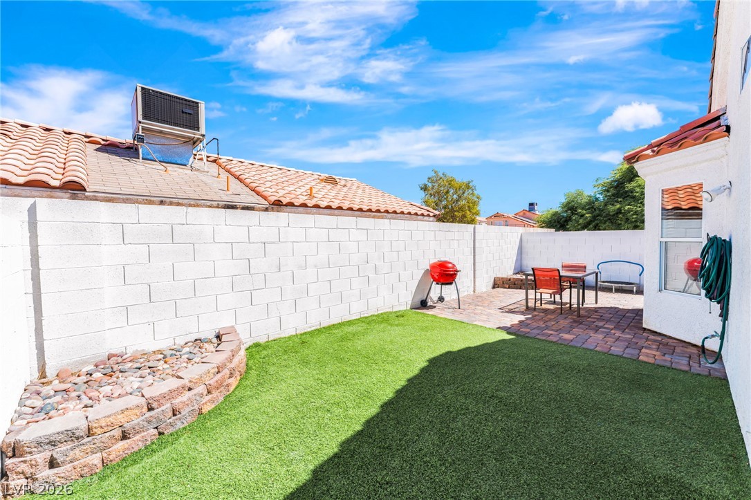 1520 Bonnie Castle Way Las Vegas NV 89108