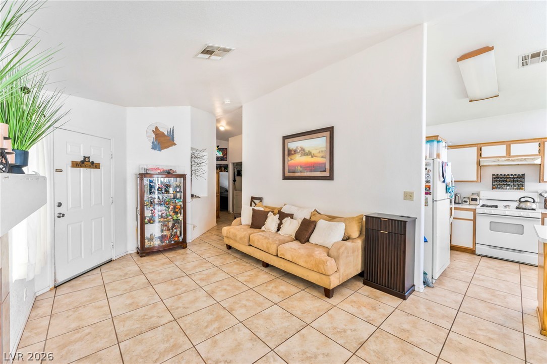 1520 Bonnie Castle Way Las Vegas NV 89108