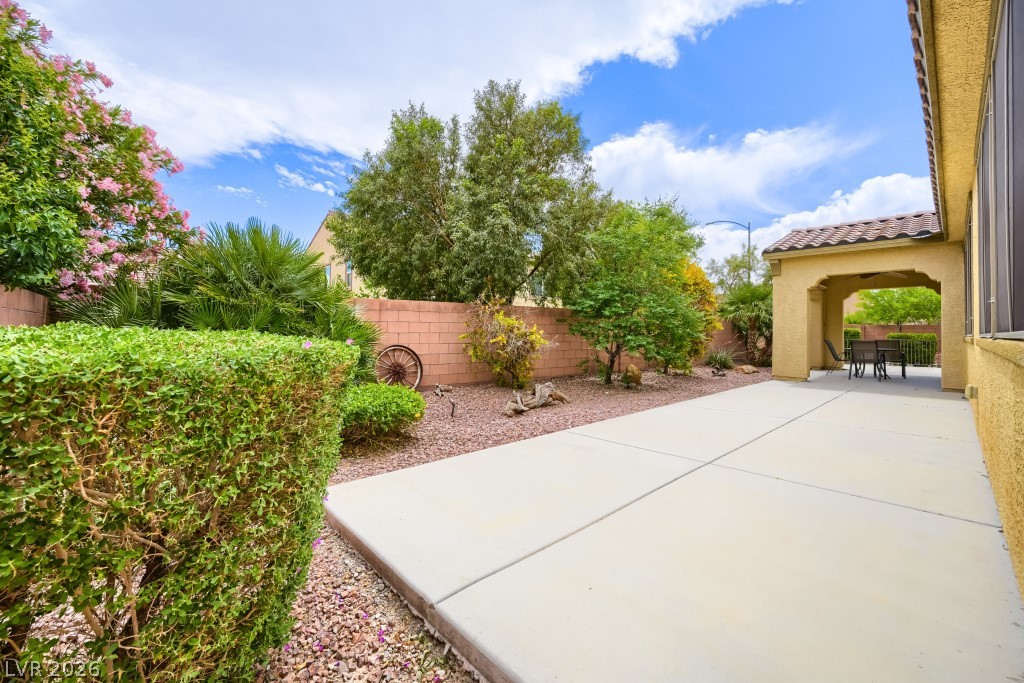 6636 Chelton Oaks Street North Las Vegas NV 89084