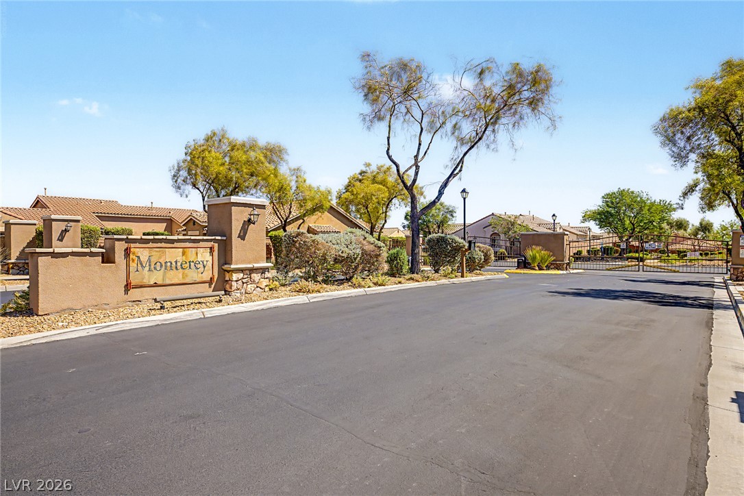 8515 Dyker Heights Avenue Las Vegas NV 89178