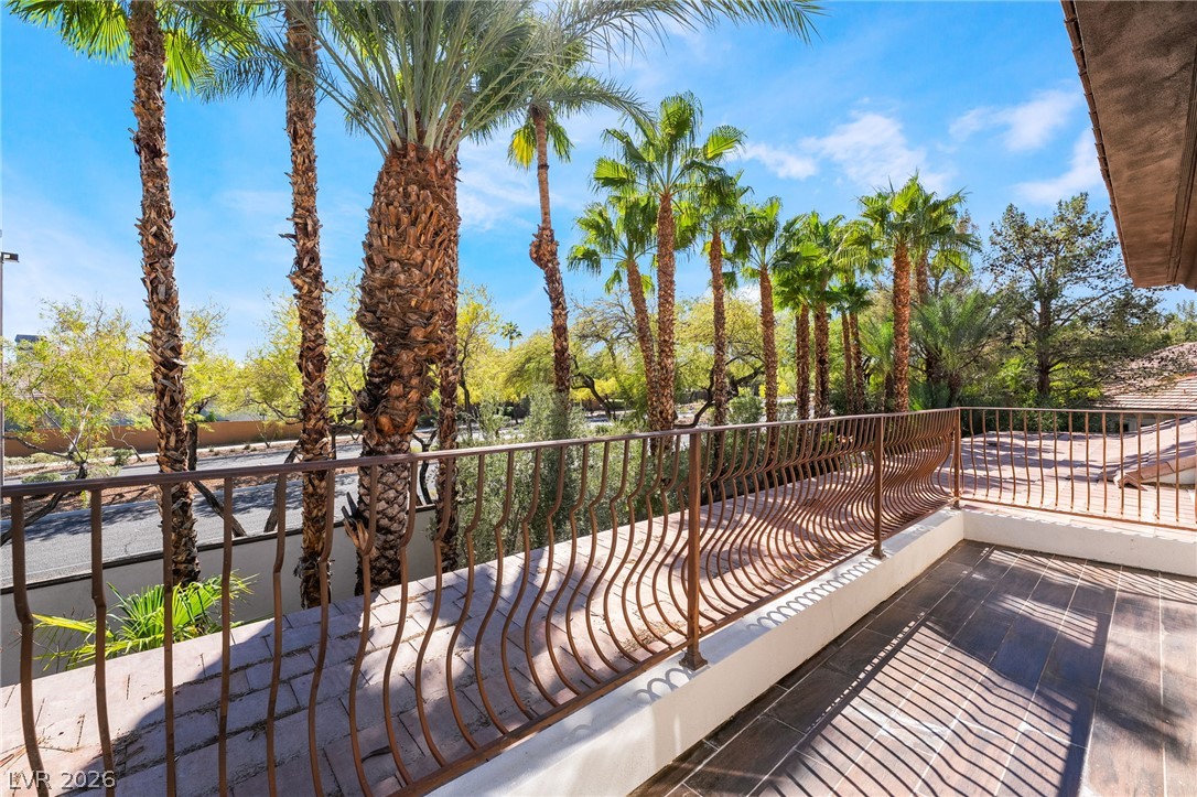 9325 Canyon Classic Drive Las Vegas NV 89144