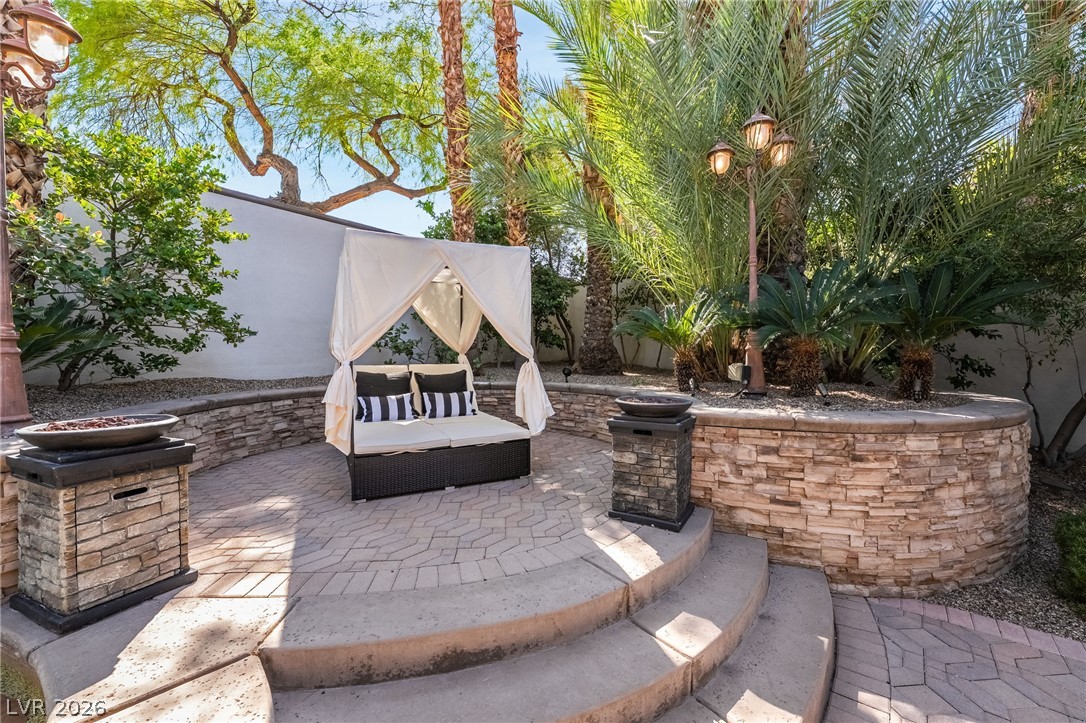 9325 Canyon Classic Drive Las Vegas NV 89144