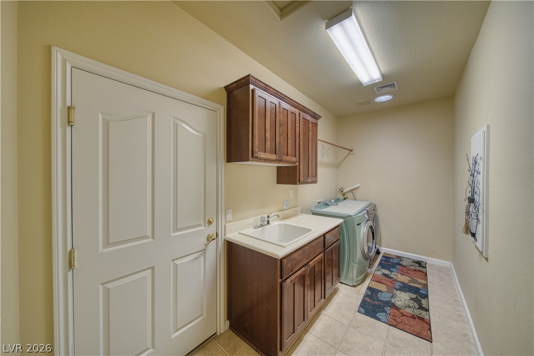 2061 Iroquois Avenue Pahrump NV 89048
