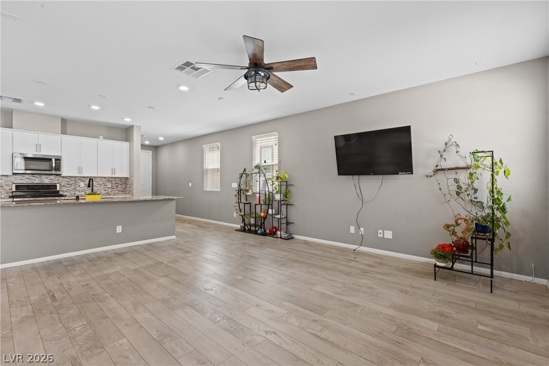 10925 Prudhoe Bay Street Las Vegas NV 89179
