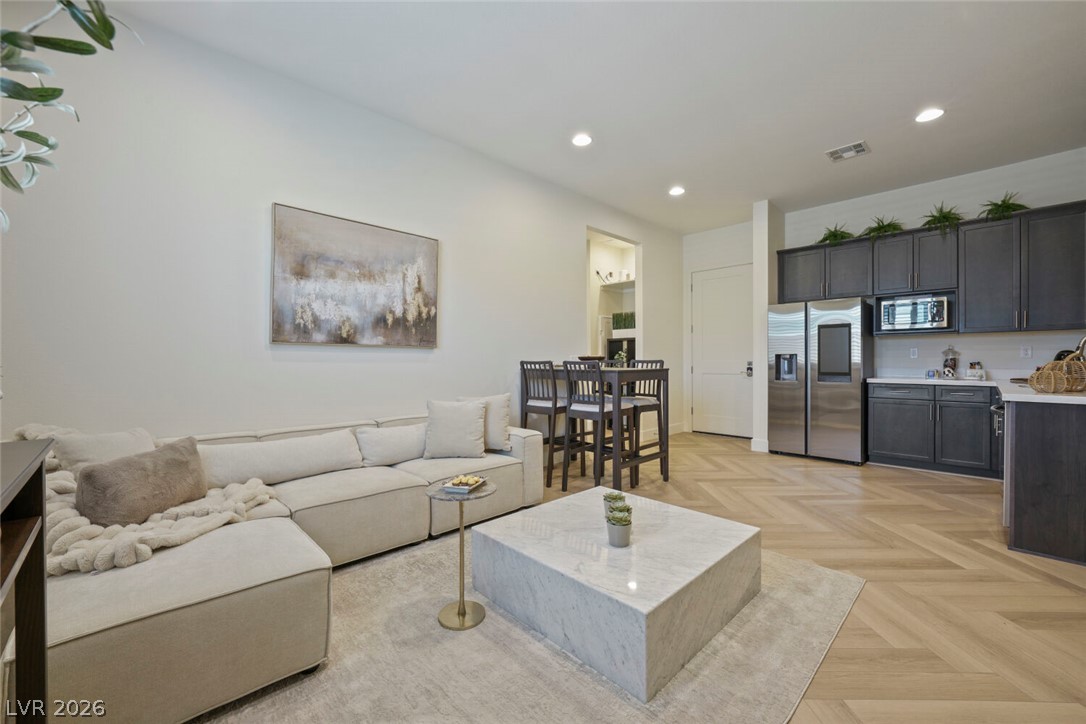 9306 Sierra De Luna Court Las Vegas NV 89139
