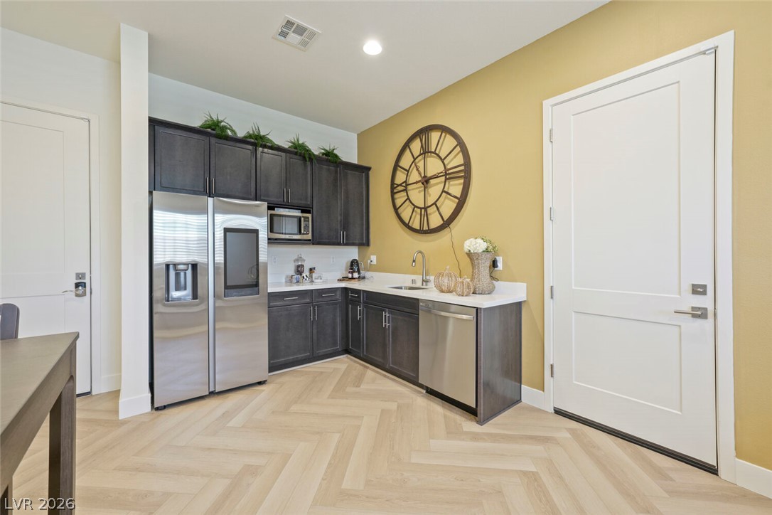 9306 Sierra De Luna Court Las Vegas NV 89139