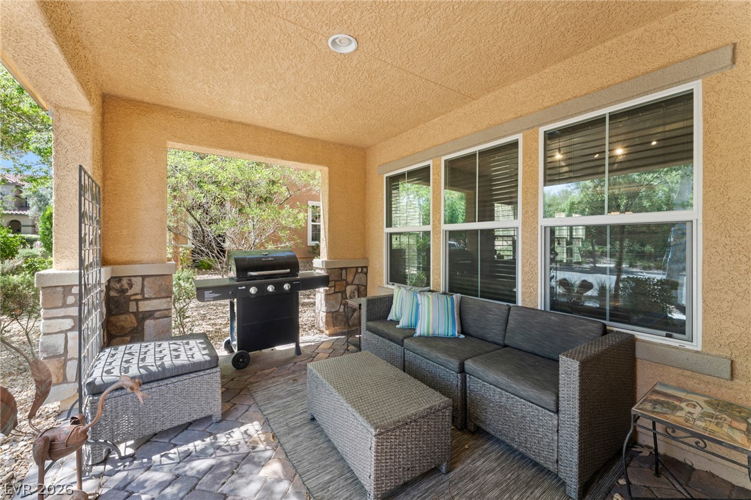 1907 Epte Poplars Street Henderson NV 89044