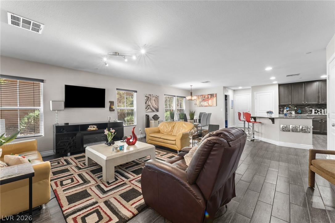 1907 Epte Poplars Street Henderson NV 89044