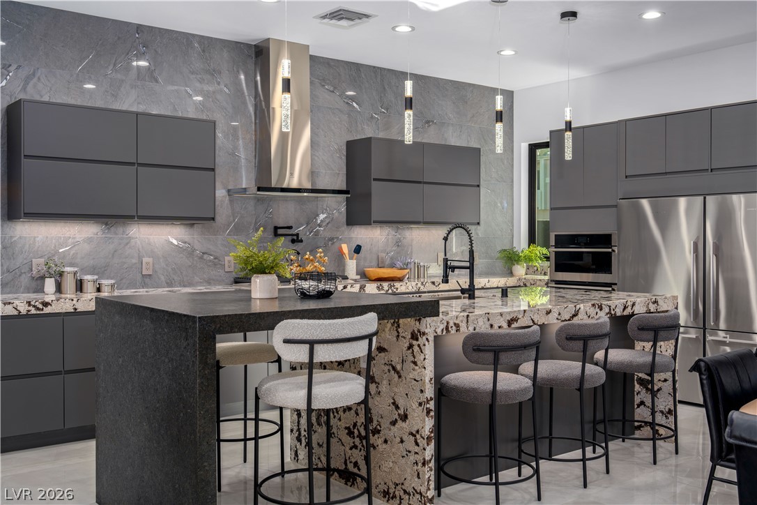 2824 Queens Courtyard Drive Las Vegas NV 89109