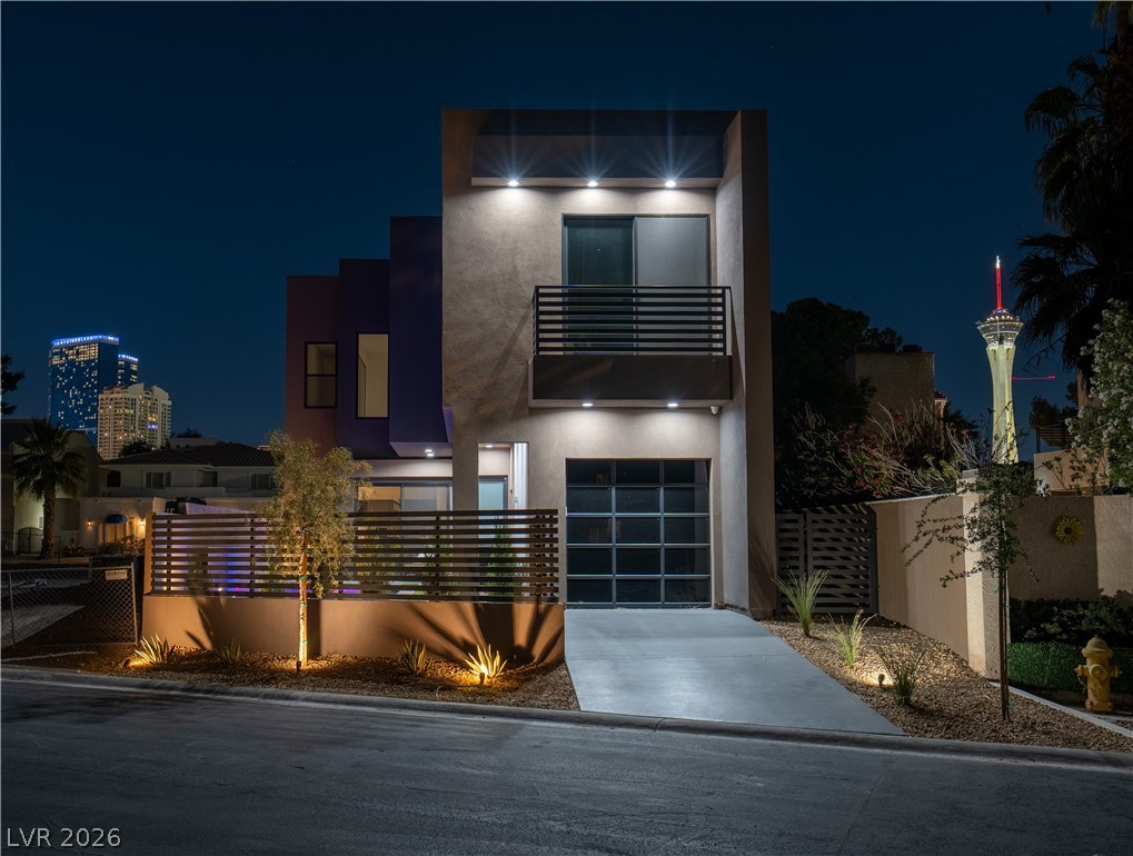 2824 Queens Courtyard Drive Las Vegas NV 89109