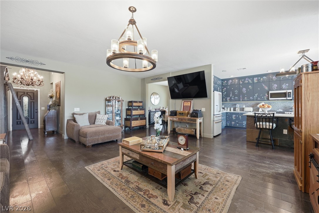 3895 Galiceno Drive Las Vegas NV 89122