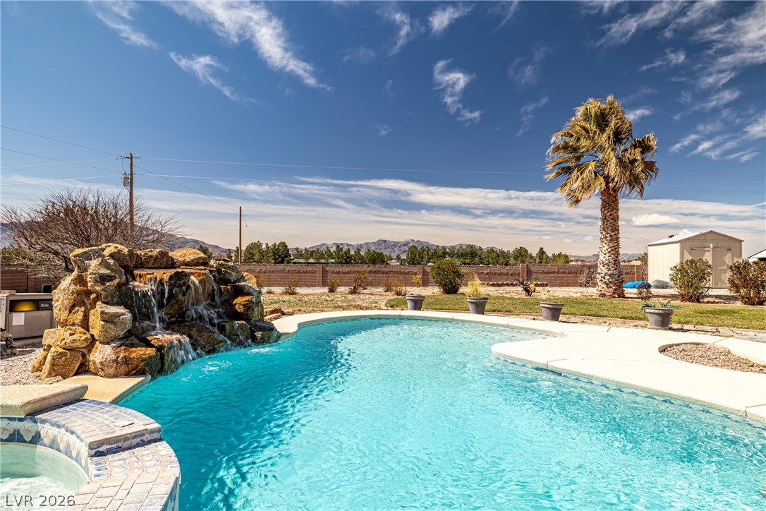 671 West Hickory Street Pahrump NV 89048