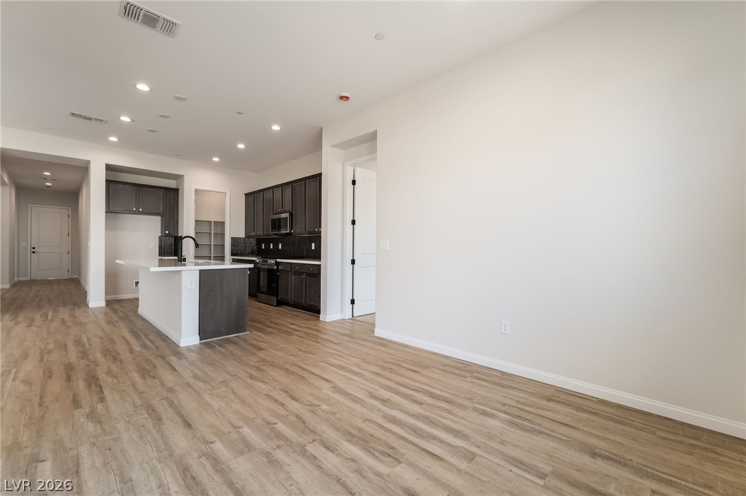 658 Ambridge Drive Henderson NV 89011