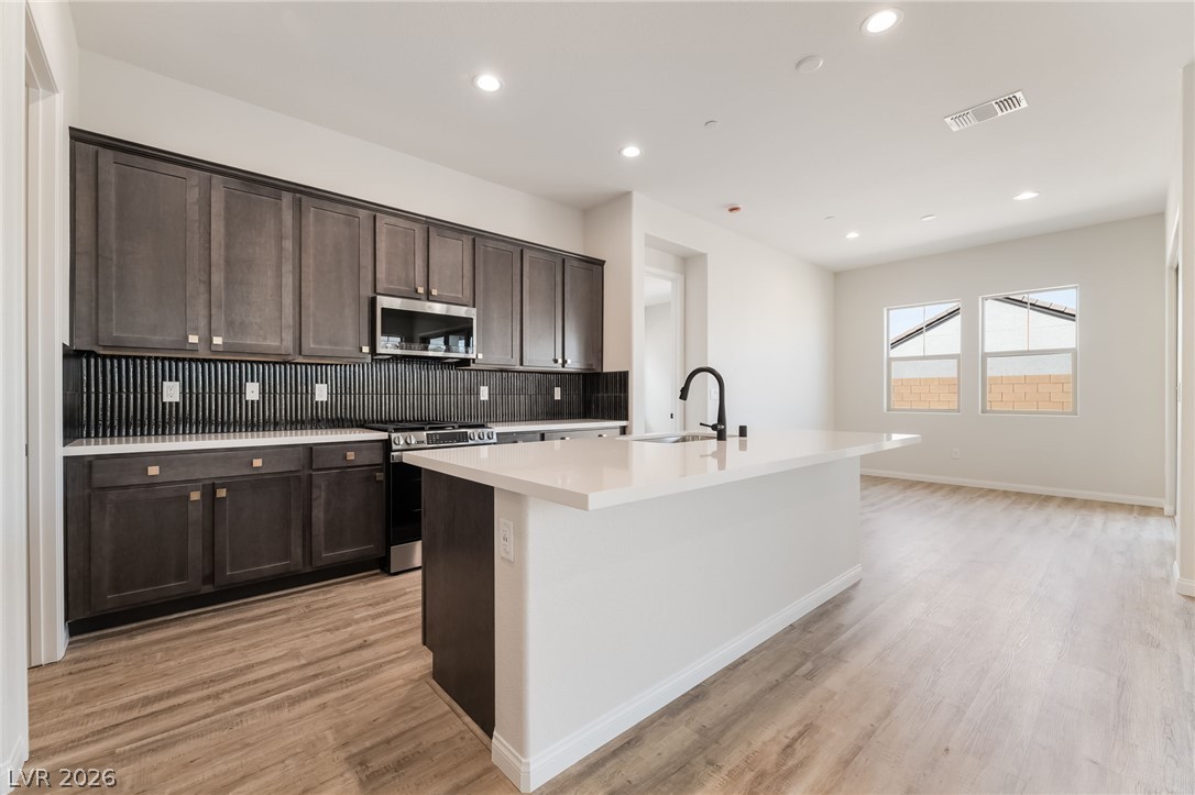 658 Ambridge Drive Henderson NV 89011