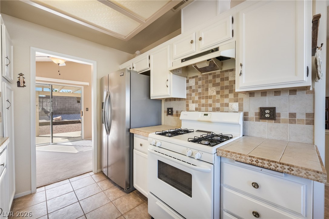 6361 Canyon Dawn Avenue Las Vegas NV 89108