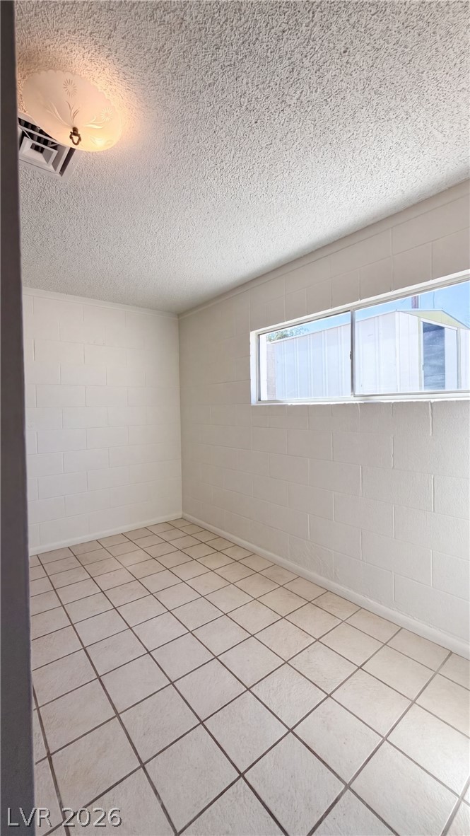 6121 Jones Circle Las Vegas NV 89107