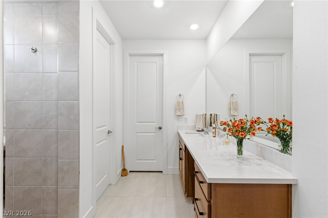 6424 Belgrossa Bend Street Las Vegas NV 89166