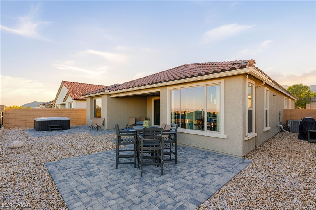 6424 Belgrossa Bend Street Las Vegas NV 89166