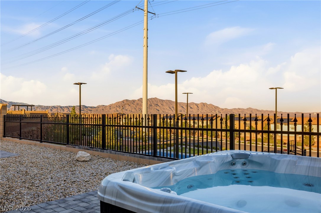 6424 Belgrossa Bend Street Las Vegas NV 89166