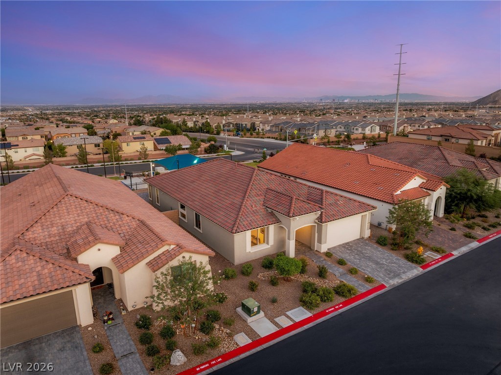 6424 Belgrossa Bend Street Las Vegas NV 89166