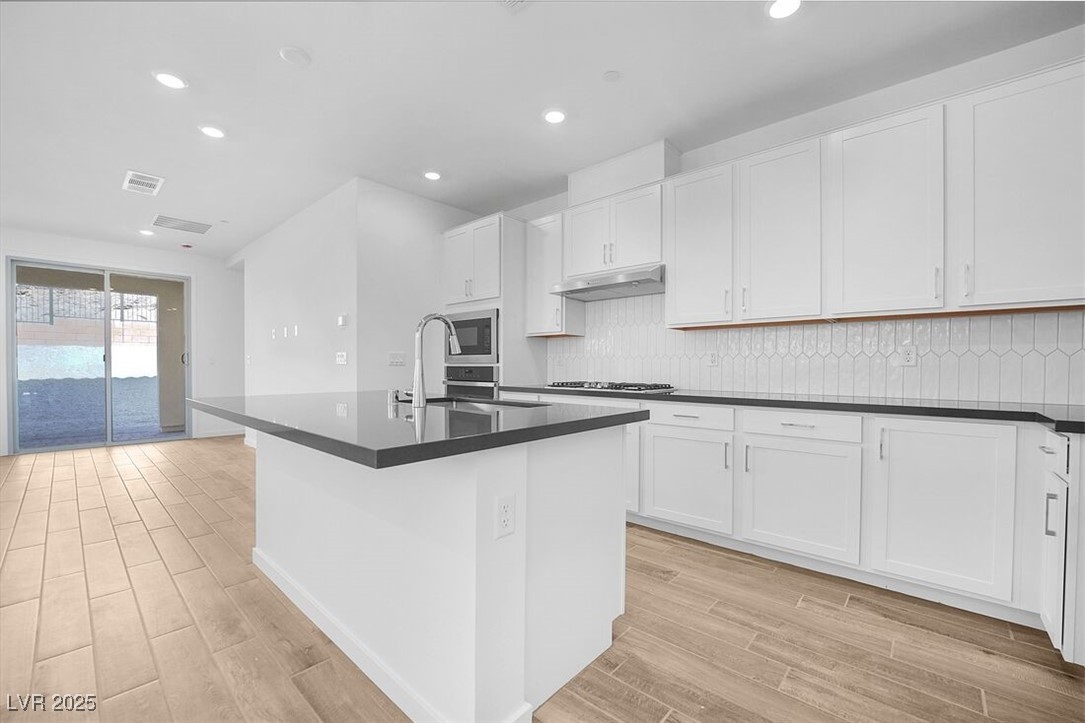 52 Via Montoro Henderson NV 89011