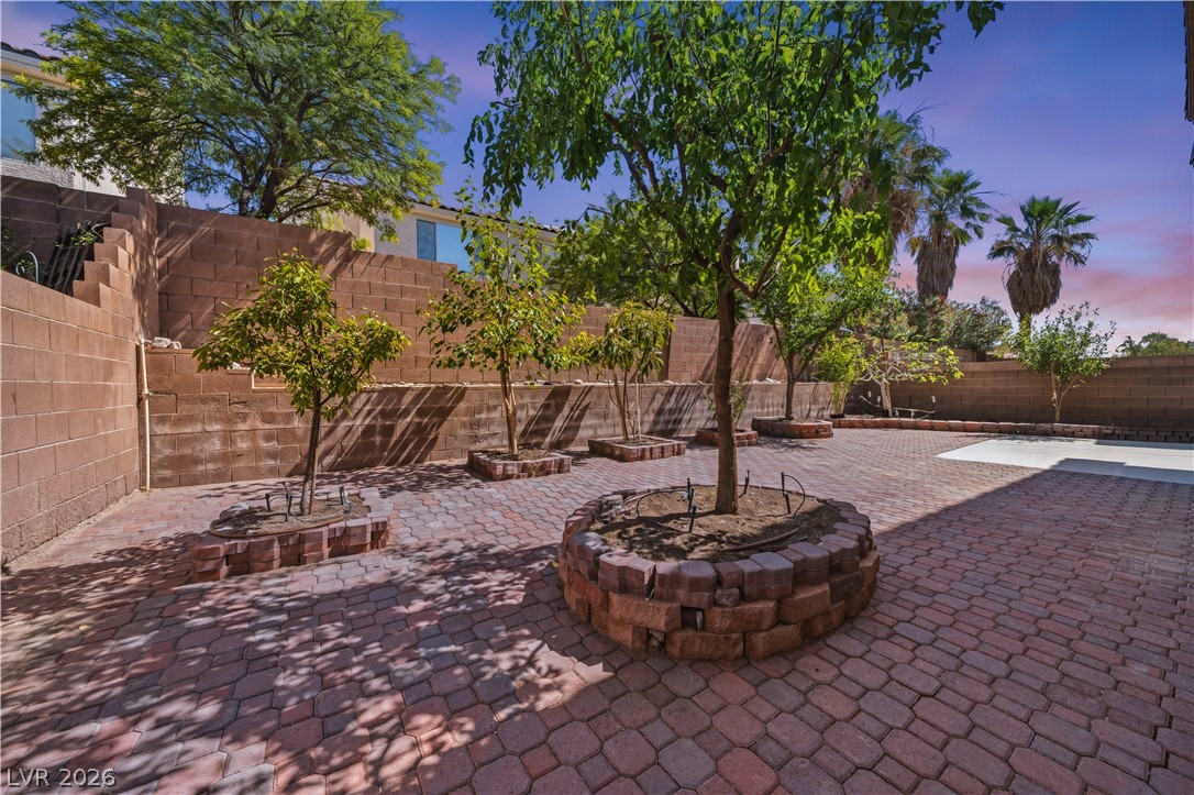 9812 Antelope Canyon Avenue Las Vegas NV 89147