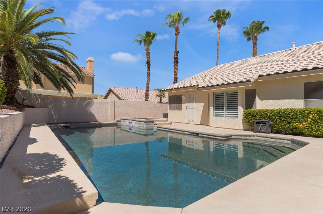 2117 White Falls Street Las Vegas NV 89128
