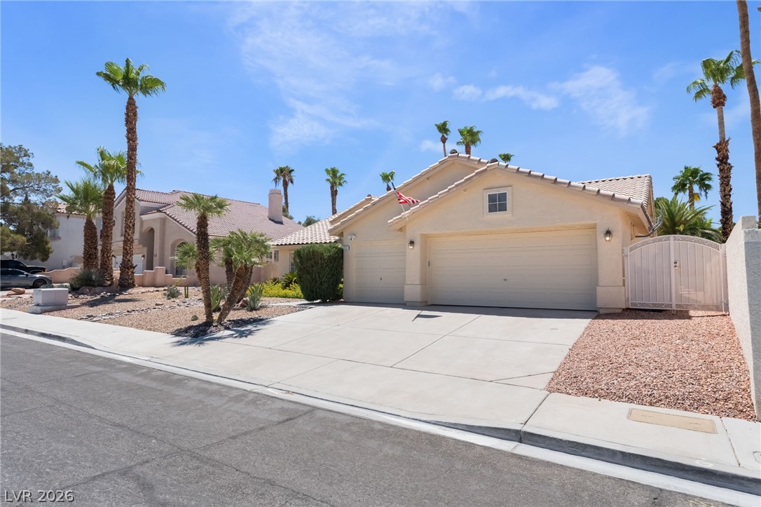 2117 White Falls Street Las Vegas NV 89128