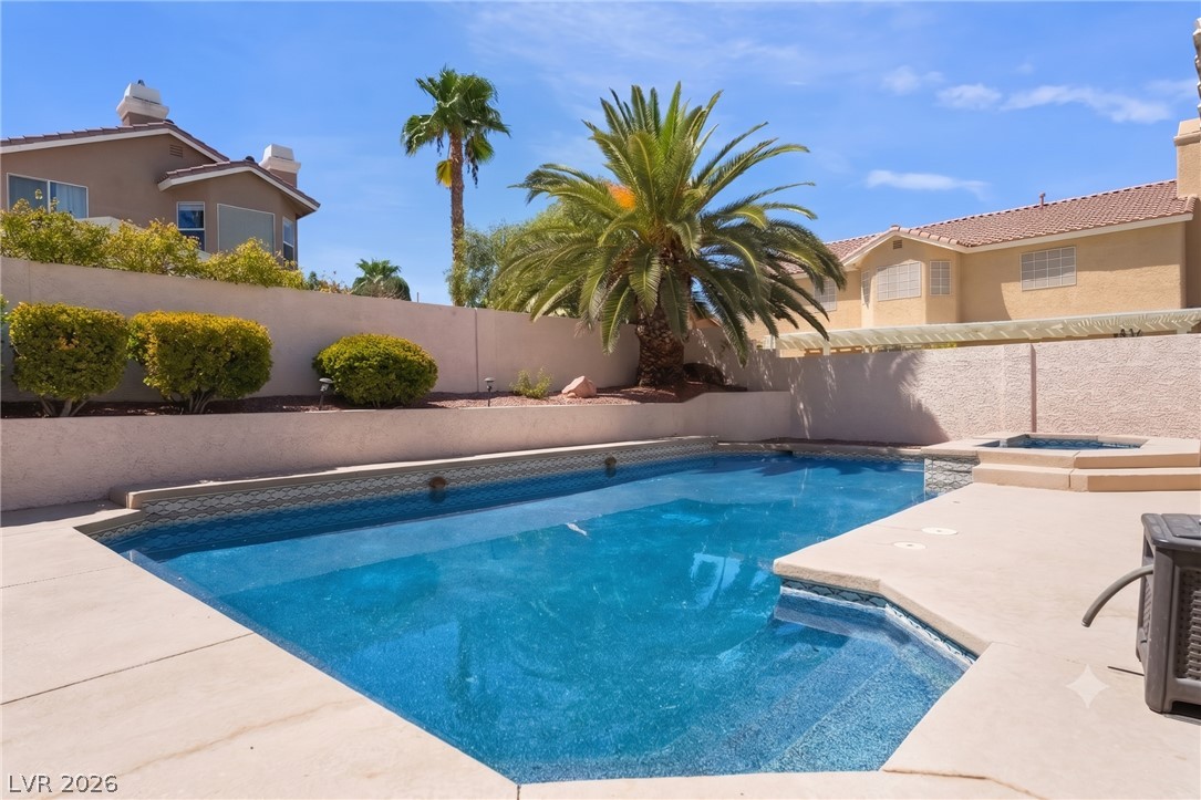 2117 White Falls Street Las Vegas NV 89128