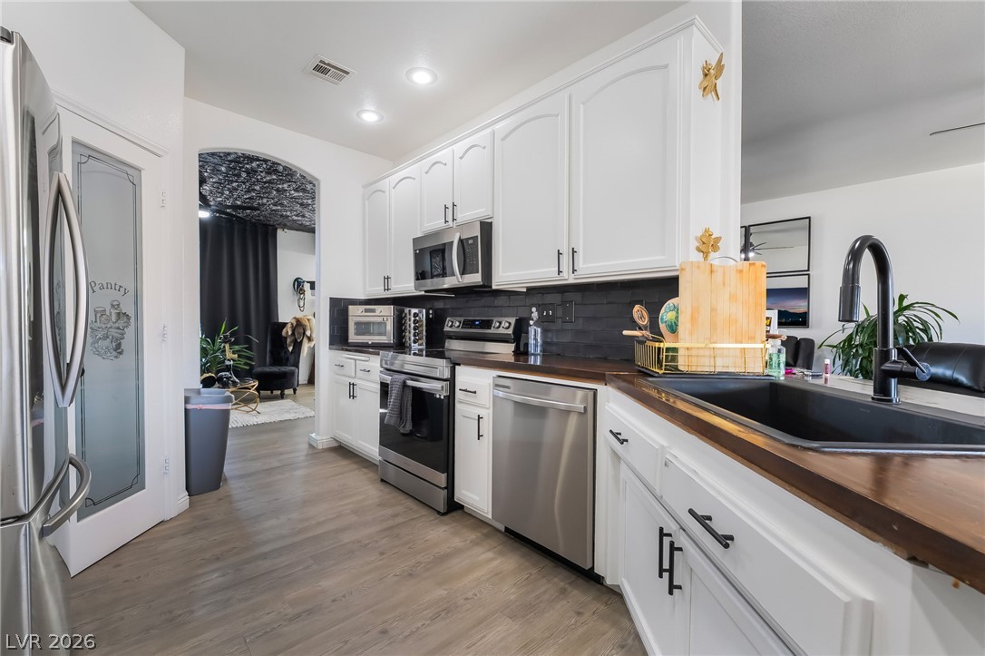 111 Ironton Street Pahrump NV 89048