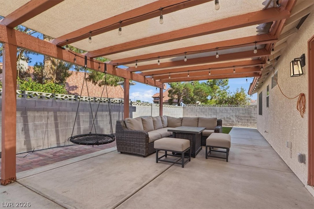 5528 Rock Creek Lane Las Vegas NV 89130