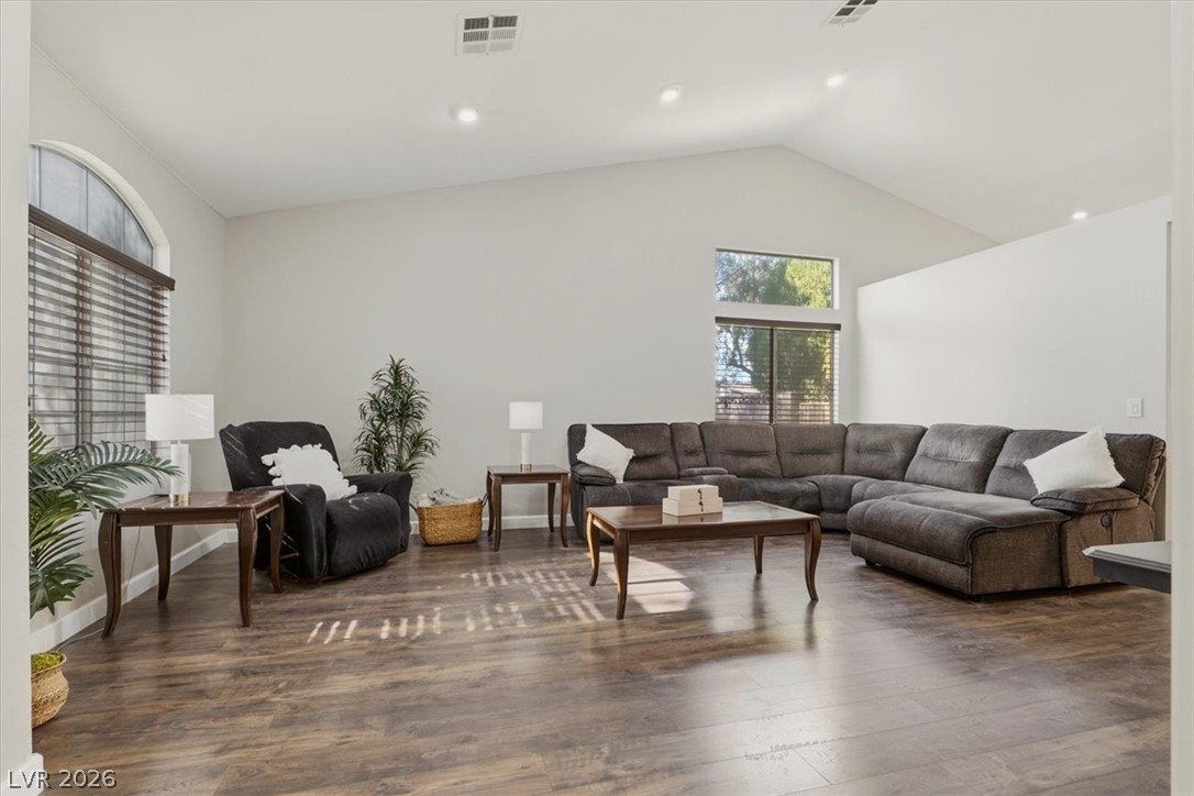 5528 Rock Creek Lane Las Vegas NV 89130