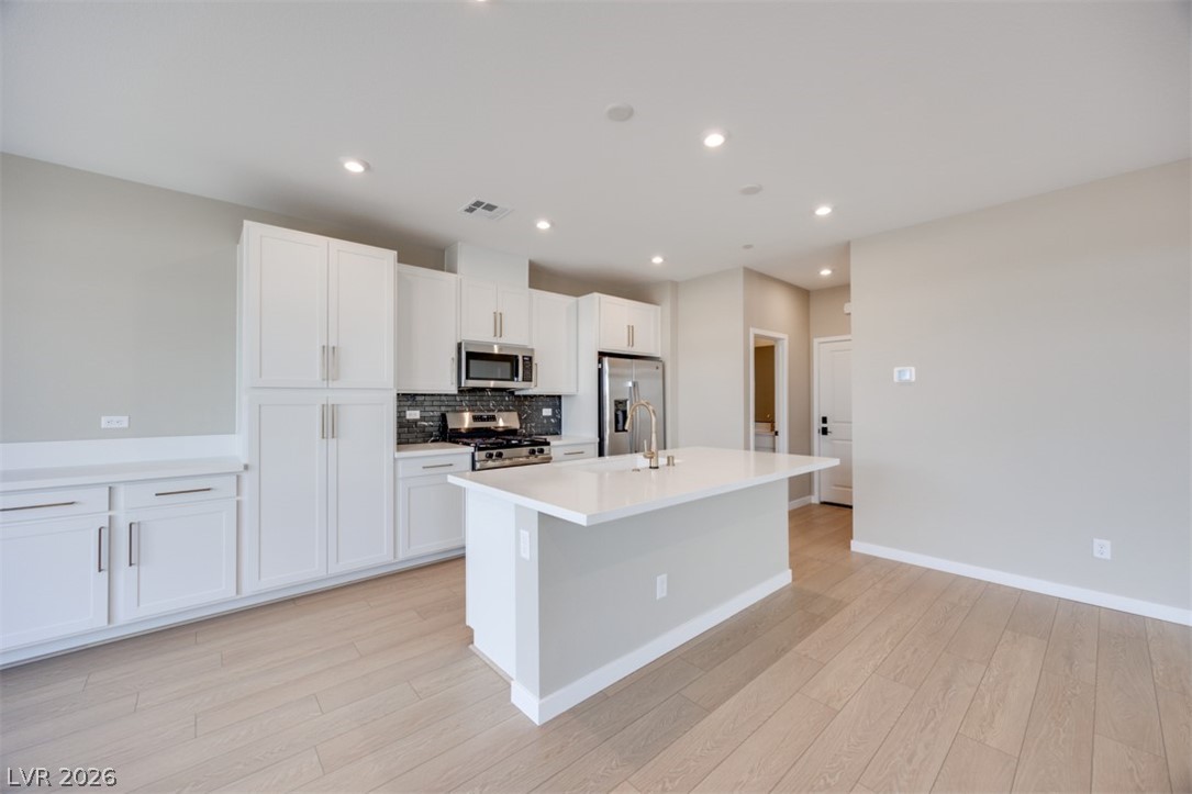 4352 Tallow Falls Avenue Las Vegas NV 89141