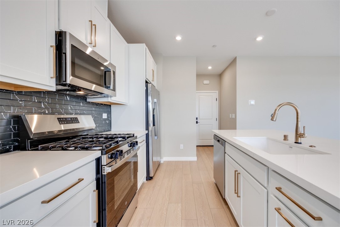 4352 Tallow Falls Avenue Las Vegas NV 89141