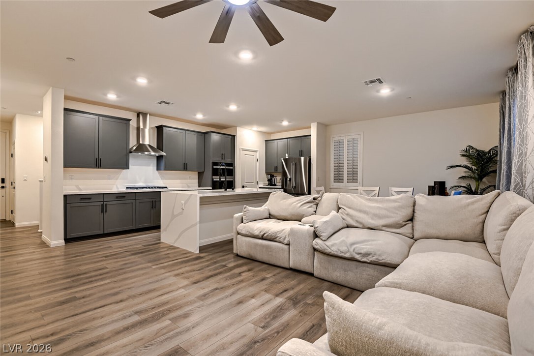 143 Silver Run Lane Las Vegas NV 89138