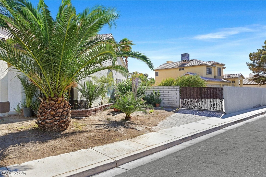1715 Green Apple Way Las Vegas NV 89142
