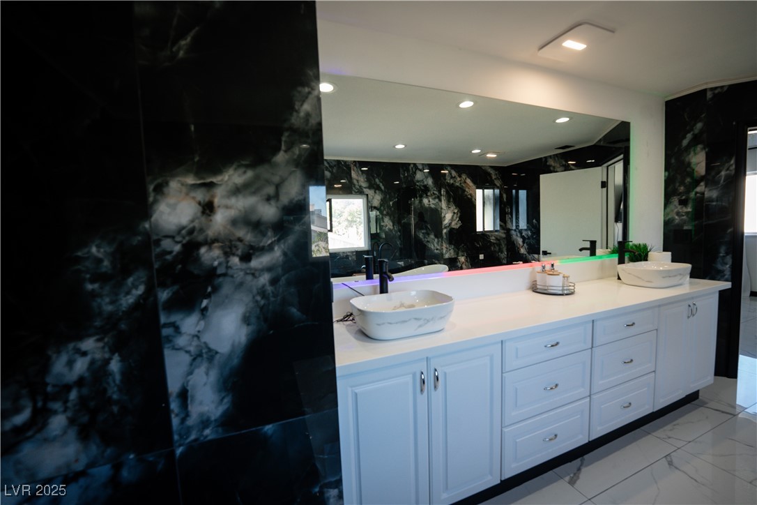 1708 Crest Avenue Las Vegas NV 89119