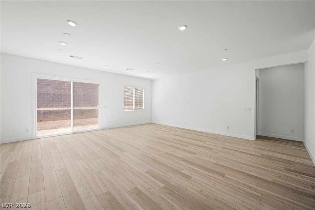 10405 Diana Summit Street Las Vegas NV 89143