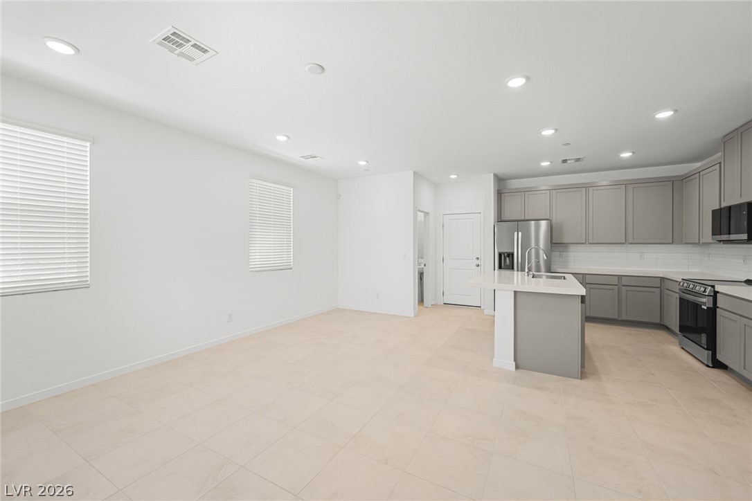 828 Atleigh Avenue Henderson NV 89011