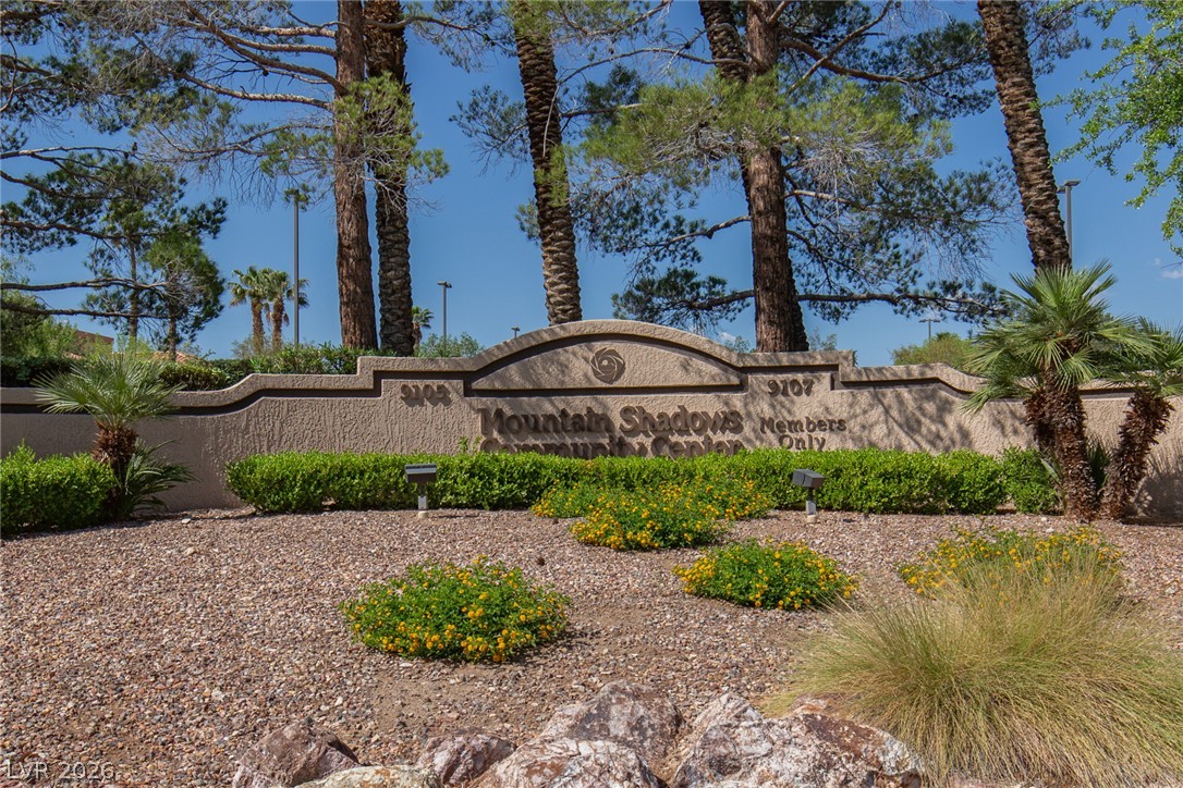 10633 Mission Lakes Avenue Las Vegas NV 89134