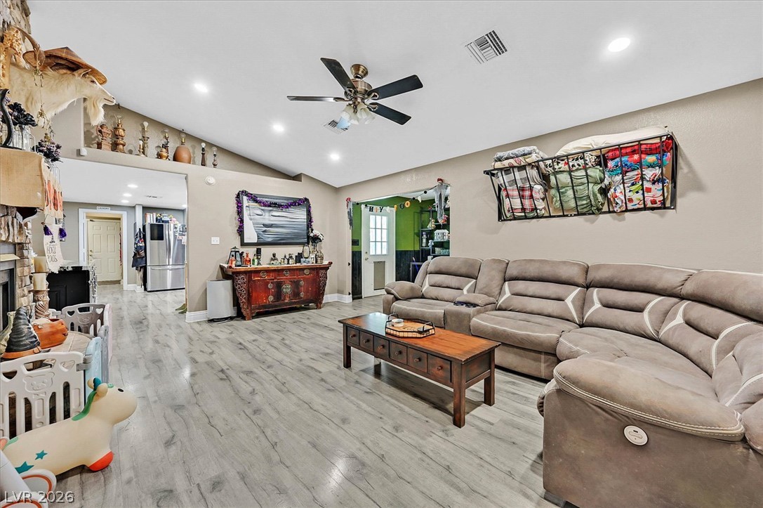 4415 North Fort Apache Road Las Vegas NV 89129