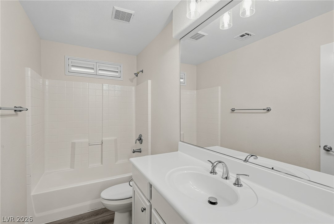 9060 Cedar Door Avenue Las Vegas NV 89148