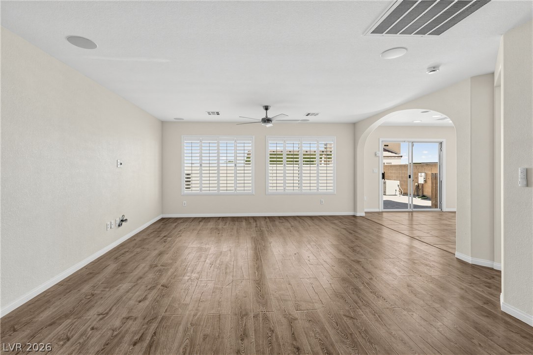 9060 Cedar Door Avenue Las Vegas NV 89148