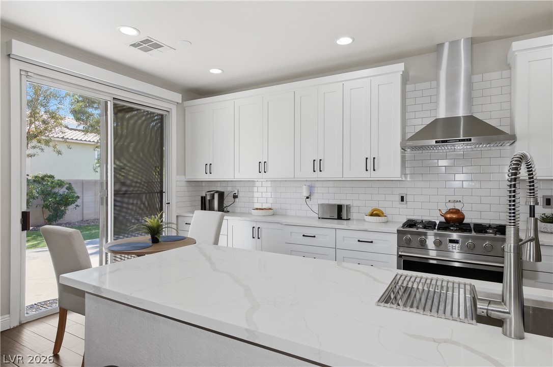 6081 Honeygrove Avenue Las Vegas NV 89110