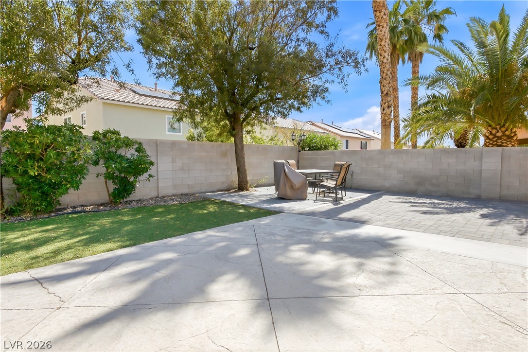 6081 Honeygrove Avenue Las Vegas NV 89110