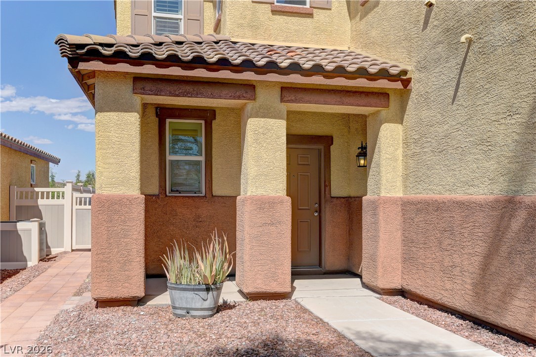 952 Crescent Falls Street Henderson NV 89011