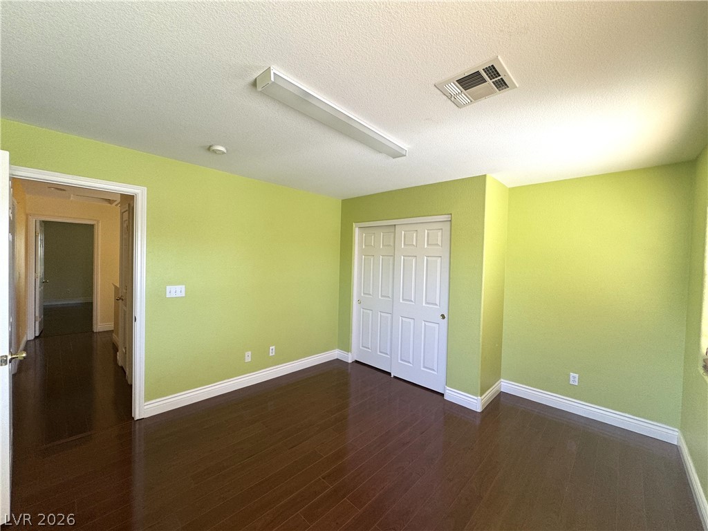 8986 Ellenbrook Street Las Vegas NV 89148