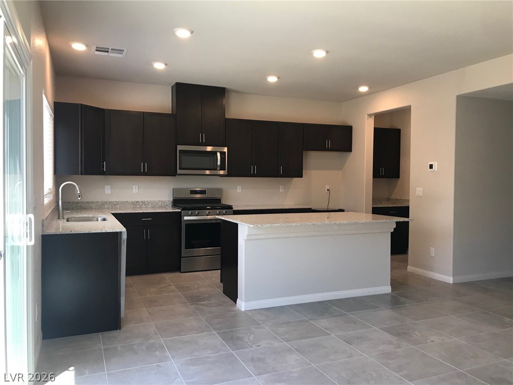 4047 Floating Fern Avenue North Las Vegas NV 89084